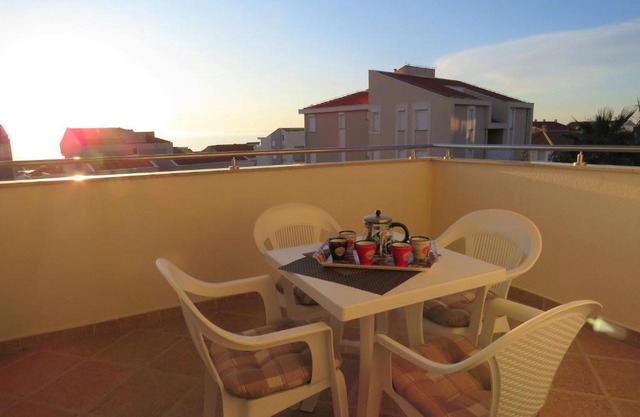 Apartment Sunshine Novalja