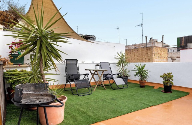 Apartment 'Super Terraza' with Private Terrace, Wi-Fi and Air Conditioning