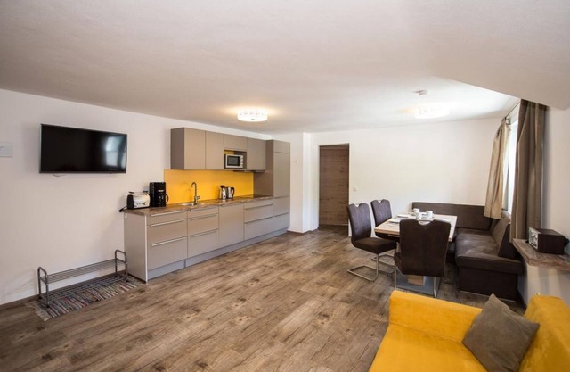 Apartment Superior with balcony 4-6P. #9 - Apartment Haus Renate