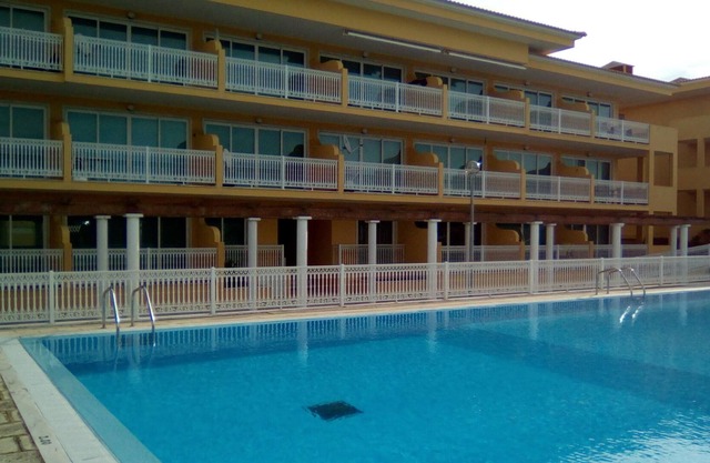 Apartment t2 with 120 mts with swimming pool and tennis and soccer field