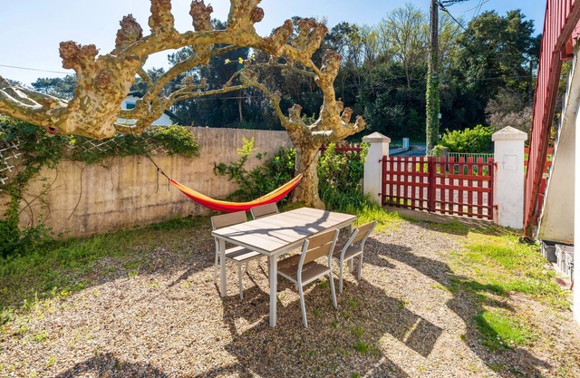 Apartment 'T3 Pays Basque Sud Landes' with Private Garden, Balcony and Wi-Fi