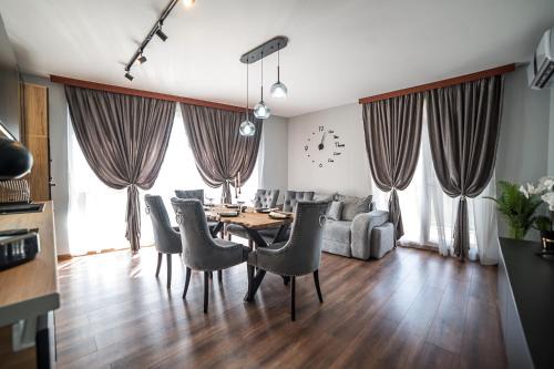 Apartment Tiana Lux 2