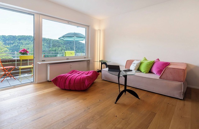 Apartment 'Traumblick' with Mountain View, Balcony and Wi-Fi