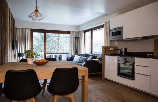 Apartment with Lovely Terrace near Lift Station