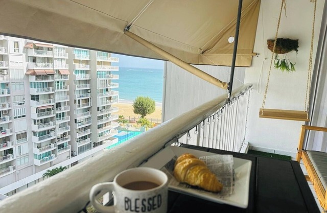 Apartment with access to the beach