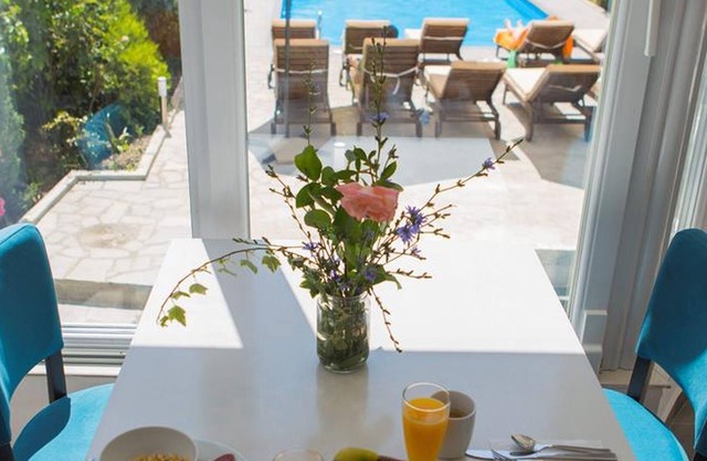 Apartment with Lake View-Top Floor- Hotel Villa Jordan