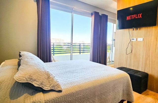 Apartment with wonderful view, quiet, safe area