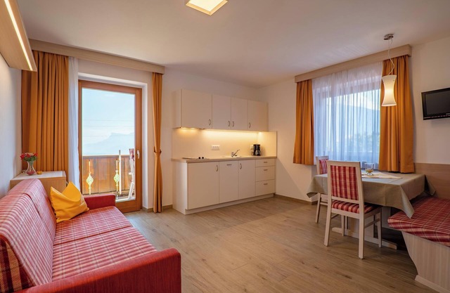 Wiesengrund Wohnung Dorf 