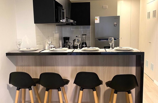 Apartmento con Gym, Piscina, Bbq, Bar Lounge en Lince