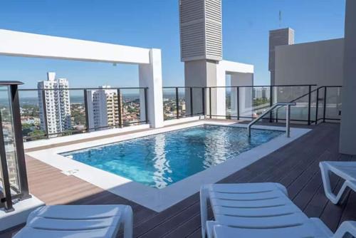Apartmento con piscina y gimnasio en Asunción