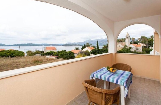 Apartments Ana Lopud - Studio with Balcony and Sea View-2