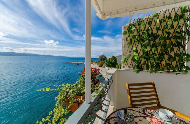 Apartments Bety (30761-A2) - Dugi Rat