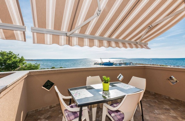 Apartments Hidden Beach Gem (27101-A1) - Pag - island Pag