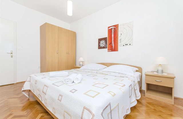 Apartments Kunac (47551-A5) - Podgora