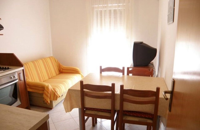 Apartments Srećko (10639-A2) - Kukljica