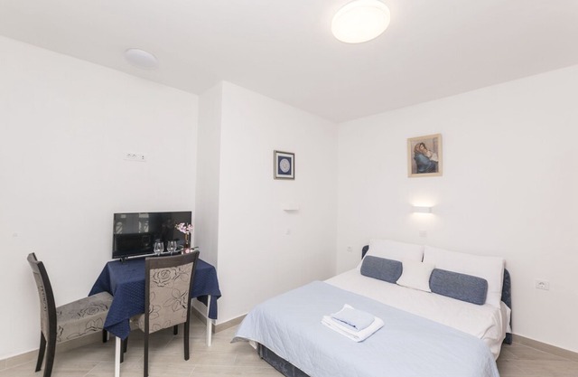 Apartments Tina (14241-A4) - Pag - island Pag