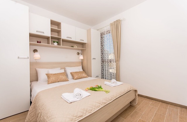 Apartments Villa LA (59731-A4) - Drvenik Veliki