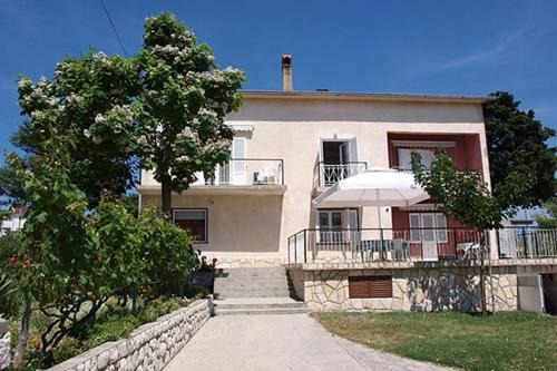 Apartments with parking space Lopar, Rab - 16389
