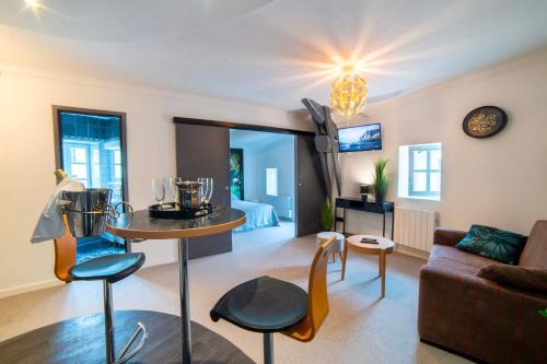 Appart'hôtel Premium Le Roitelet - Parking privé & Check-in Autonome