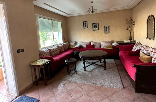 Appartement à Sidi Bouzid Près de La Mer