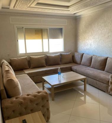 Appartement 3 kamers tetouan-Azla strand 300 meters