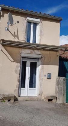 Appartement cosy à Le Caylar 38m² avec parking