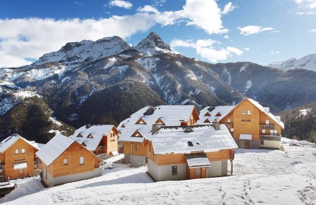 Appartement de Montagne avec Wi-Fi + Accès Piscine