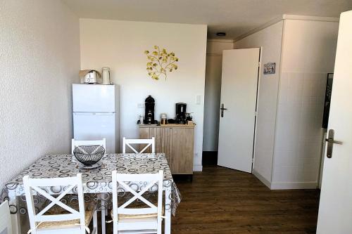 Appartement moderne avec vue mer