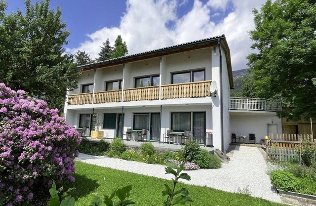 Appartement4 für 4 Personen mit Küche, Bad, Balkon - Haus Lindenweg
