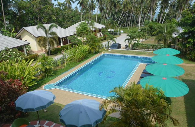Apple Bungalows