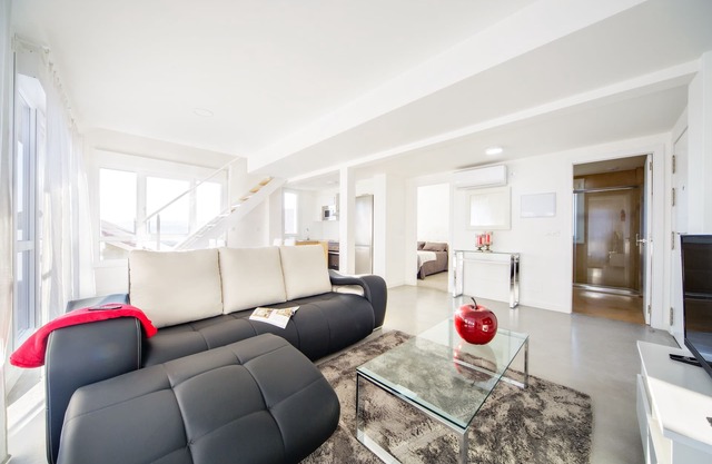 Apt 2 bedrooms - 4 pax | Rueiro 17 - 2B
