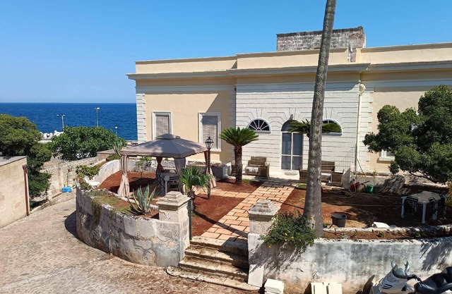 Apt Francesca - Villa Risolo by Love Sud