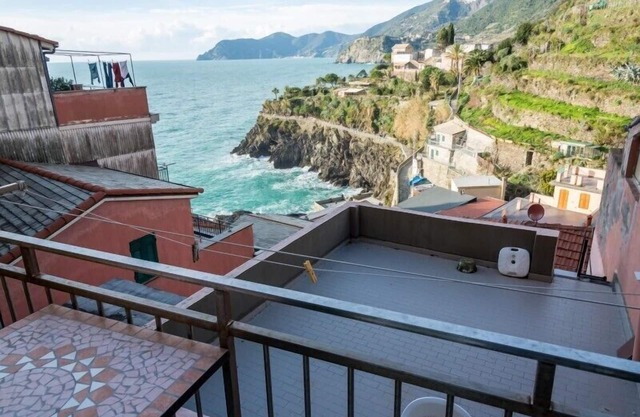 Apt. Studio Lucio by Arbaspàa - Sea view, Large studio in Manarola