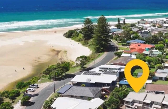 AquaLakeCathie, 3 bedroom town house amazing location!