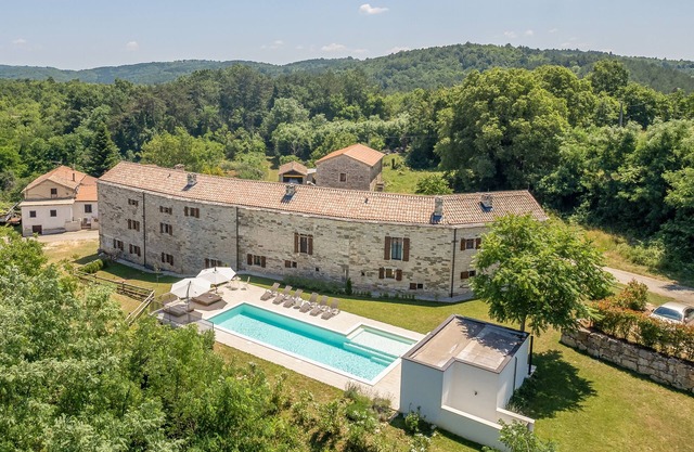 Aquileia Residence # 1 - peaceful, private garden, large pool, close to Grožnjan