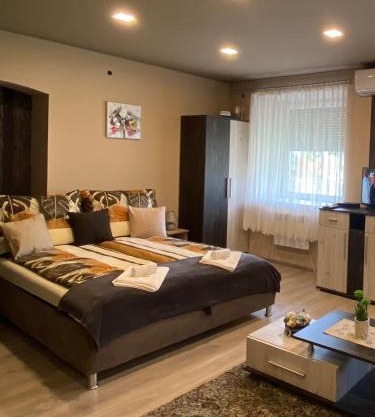 Aranyfürt Apartmanház