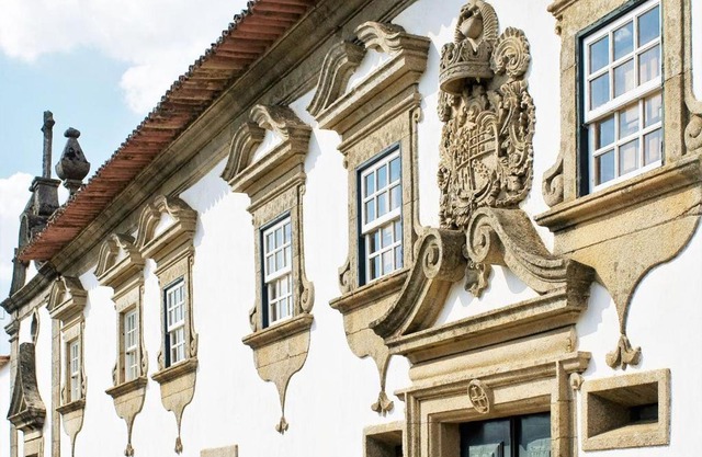 ARCAS MANOR HOUSE: 2 Bedroom Apartment (AP1)