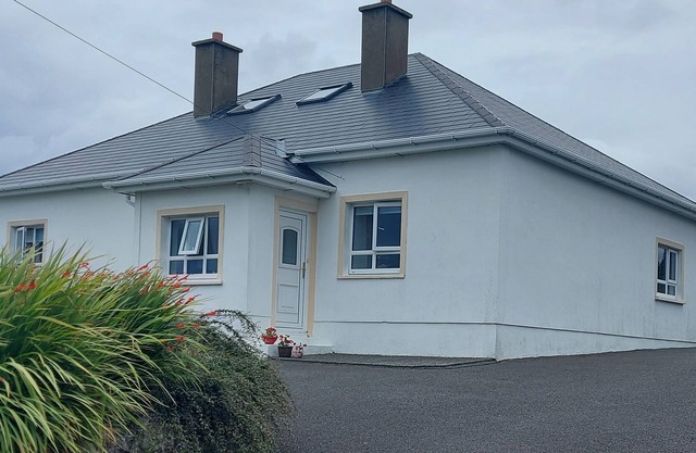 ARD AN PHÍOBAIRE, pet friendly in Derrybeg, County Donegal