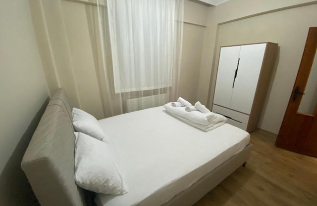 Ardeşen Merkezde Günlük Kiralık 3 Oda 5 Yataklı Apart Daire