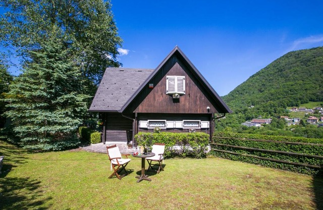 Argegno Chalet Sleeps 8