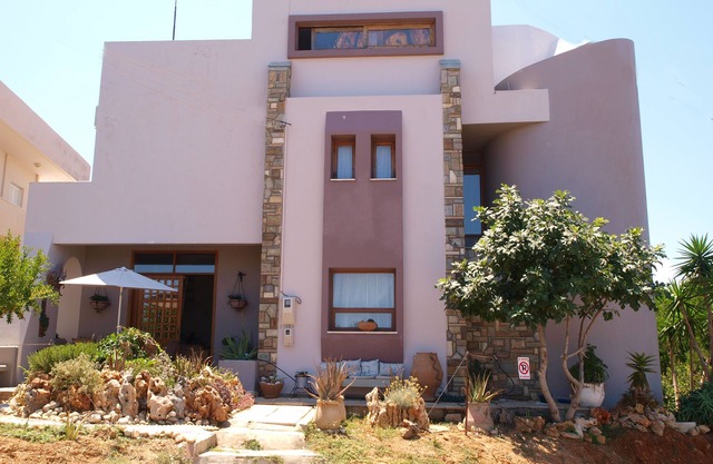 ART VILLA on the top of the hill