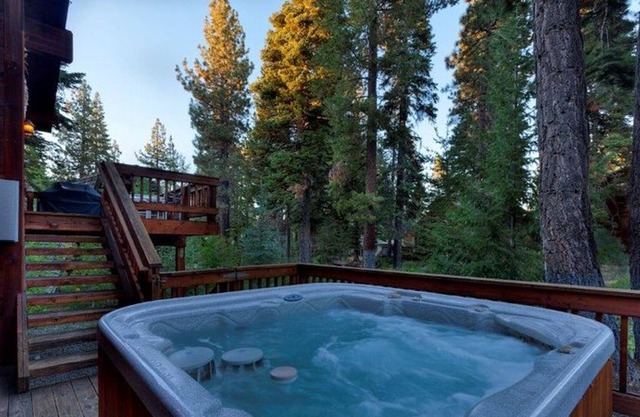 Artist's Haven at Dollar Point by Tahoe Mountain Properties