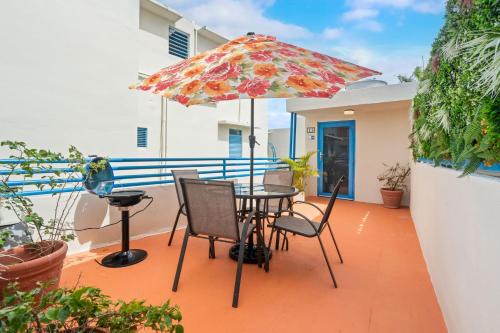 Artistic Apartment with Private Open Terrace MM11