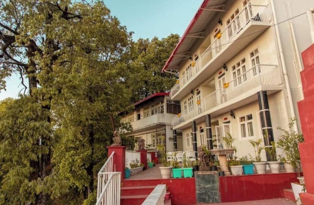 Arvelia Teak by Da Alohas