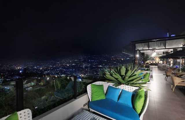 Aston Inn Batu - Malang