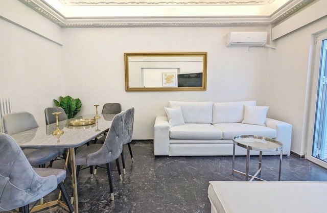 Athens Divas Secret Suite 5