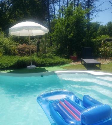 Au ' Bord des Landes '