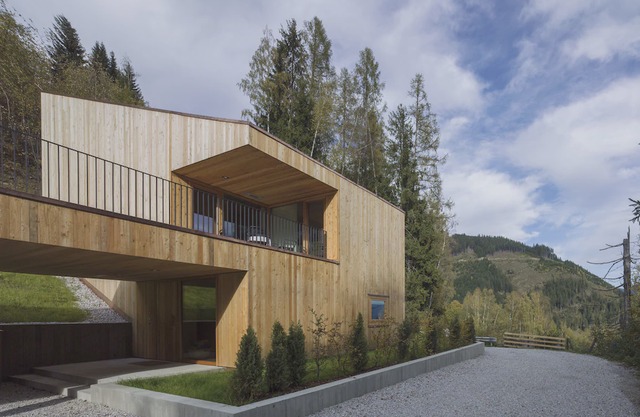 Aufberg 1110 - Garden apartment in an architectural chalet with its own garden