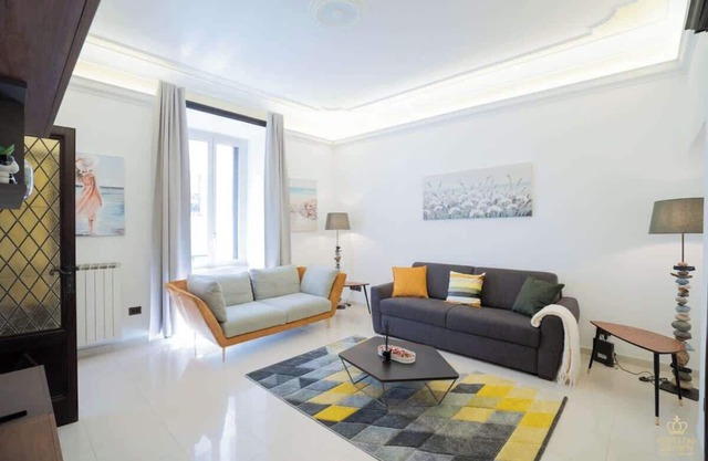 Aurelian Crown Luxury Apartment - Rome City Center