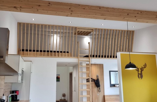 Aussiedlerhof in Alleinlage. Großzügige Ferienwohnung